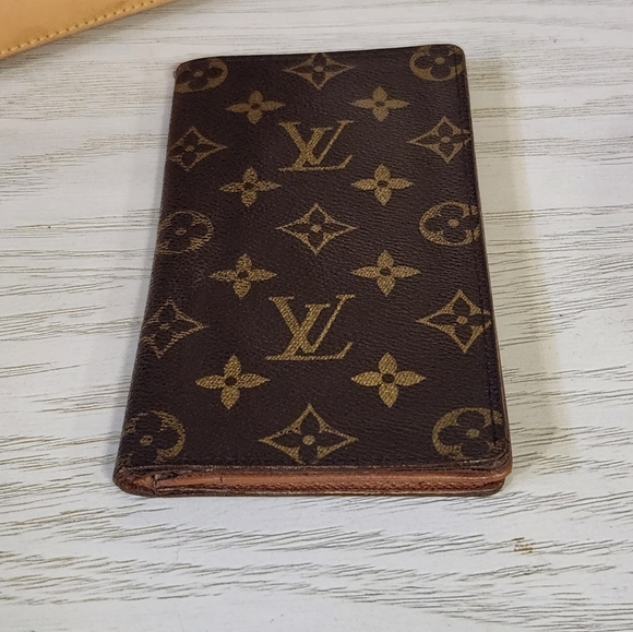 `ღ´-♥.-Authentic Louis Vuitton Long Wallet  `ღ´-♥.- - Picture 5 of 17